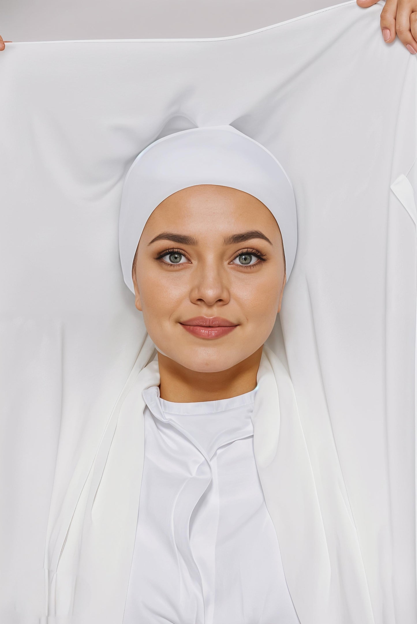 MAGNETIC VIRAL HIJAB